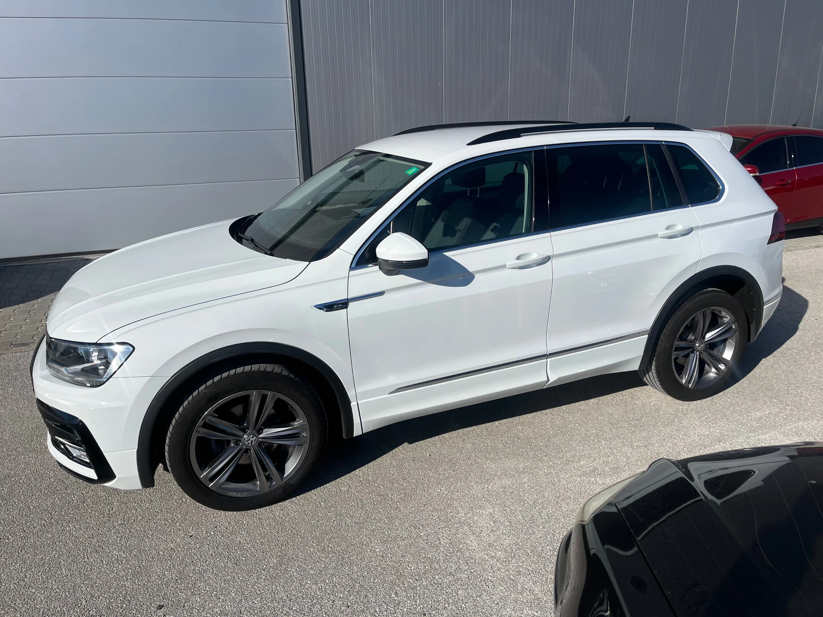 VW Tiguan 4x4 R-Line - изображение 3