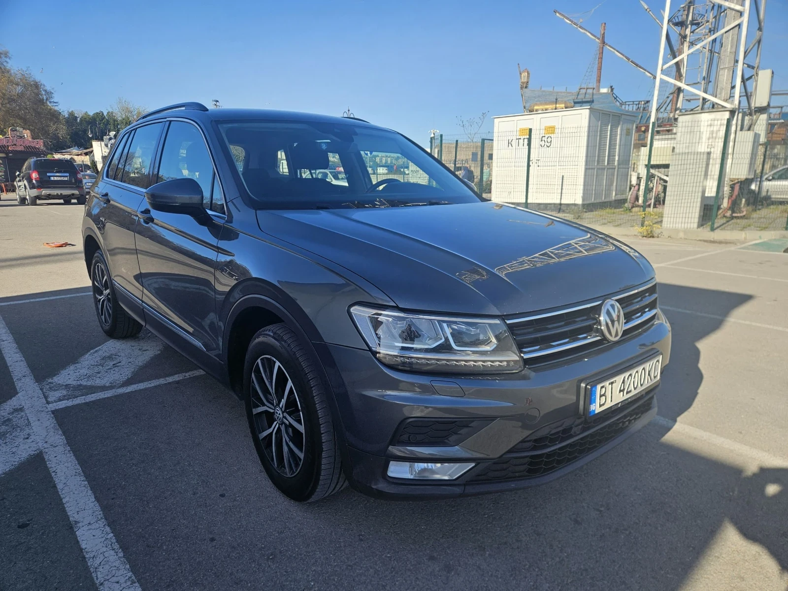 VW Tiguan 2.0 TDI 4х4 LED NAVI - изображение 3