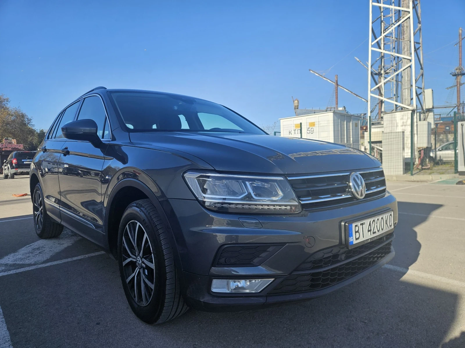 VW Tiguan 2.0 TDI 4х4 LED NAVI - изображение 4