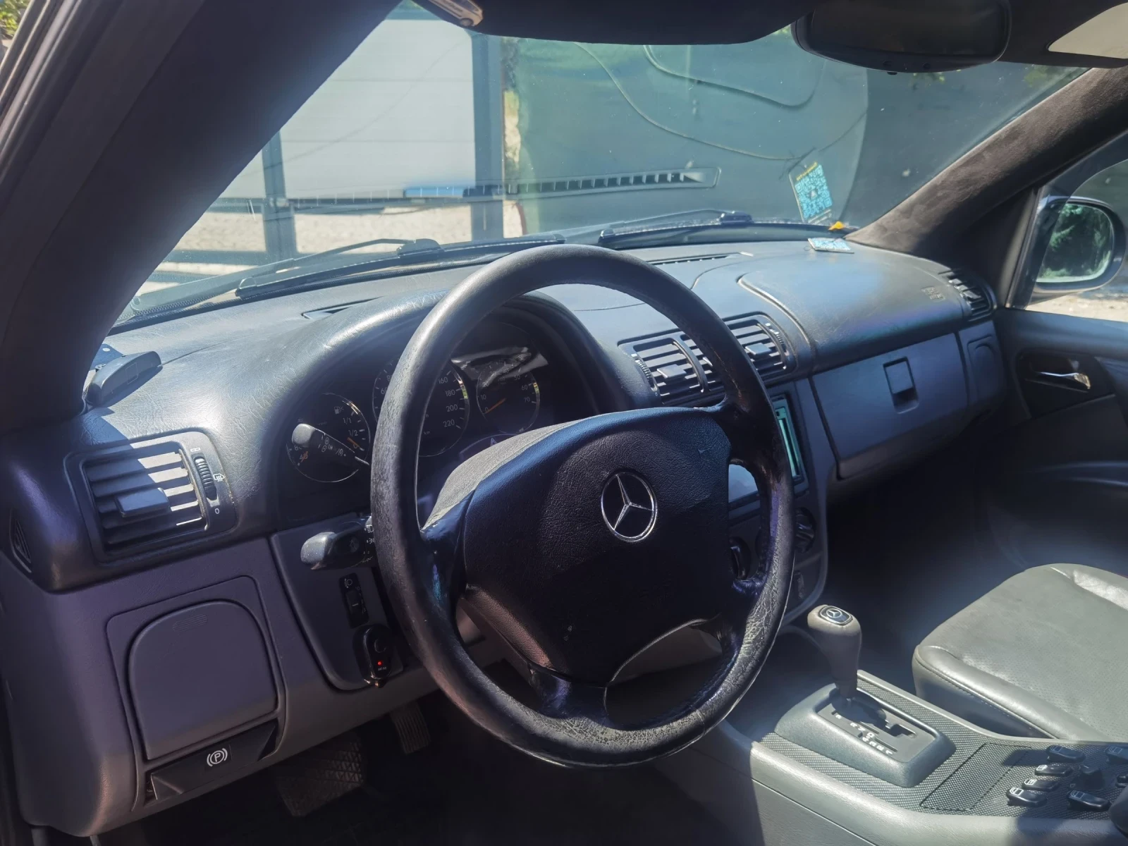 Mercedes-Benz ML 320 320 - изображение 10