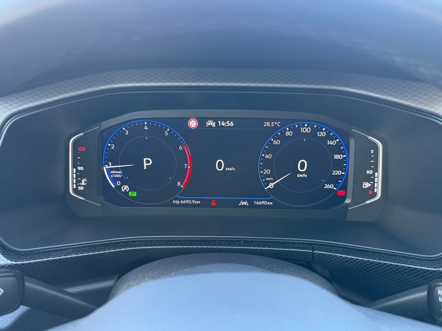 VW T-Cross Life Plus 1.5 TSI OPF DSG - изображение 10