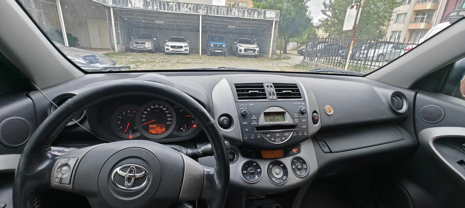 Toyota Rav4  - изображение 6