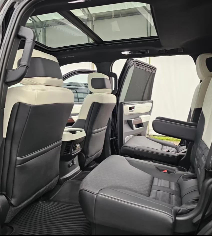 Toyota Sequoia  - изображение 10