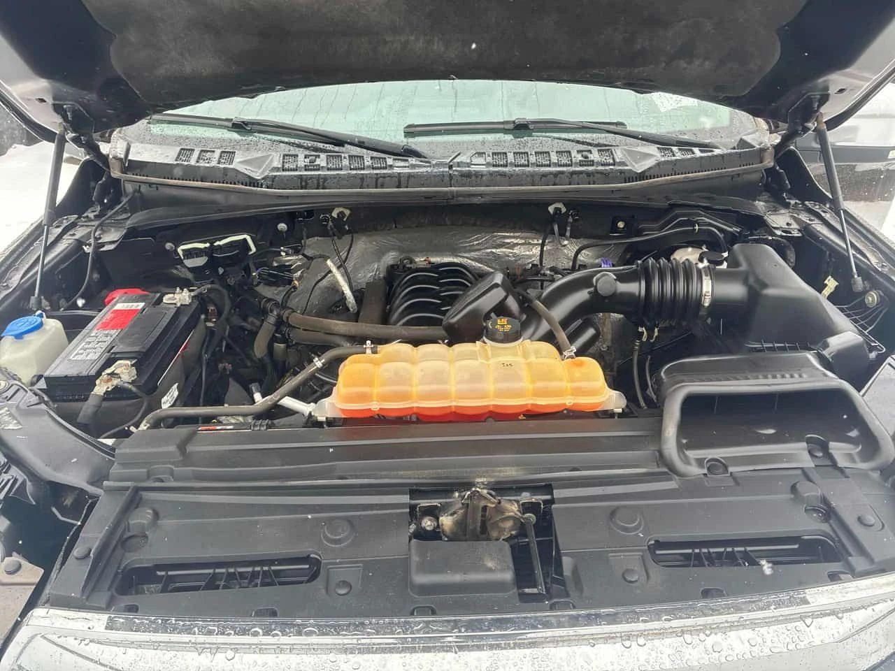 Ford F150 * 4WD SuperCrew 157" Lariat * ПАНО* ПОДГРЕВ* K, снимка 15 - Автомобили и джипове - 54119141