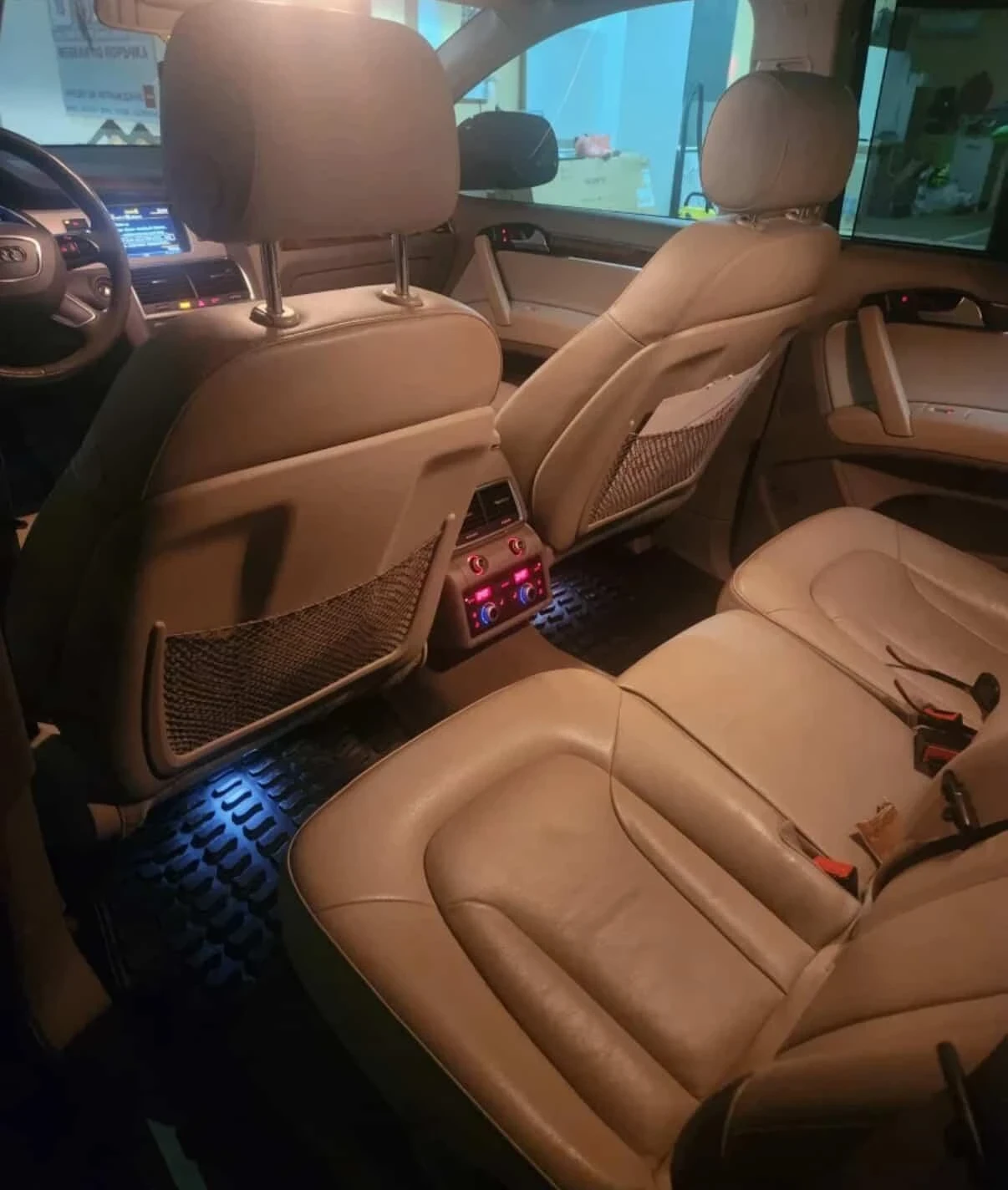 Audi Q7, снимка 9 - Автомобили и джипове - 54194097