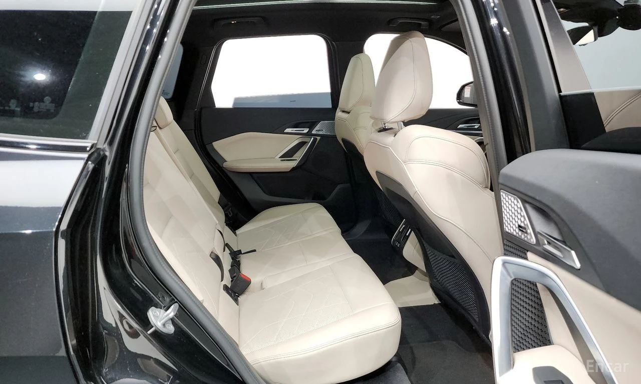 BMW X1 M* SPORT* 360КАМЕРА* ПАНОРАМА* LANE* ASSIST* , снимка 15 - Автомобили и джипове - 54650850