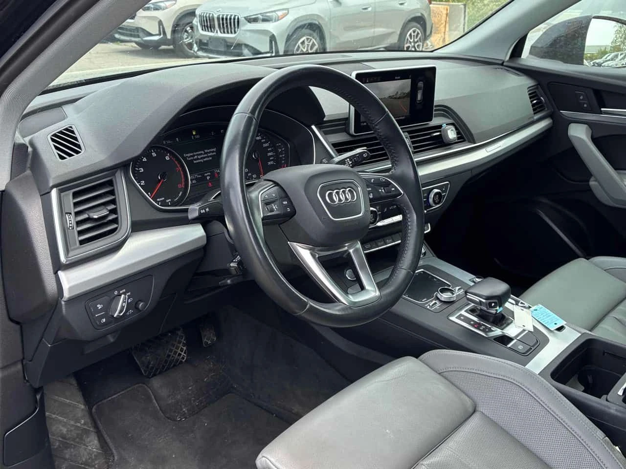 Audi Q5 Progressiv/ПАНОРАМА/360/АВТОФИНАНСИРАНЕ, снимка 7 - Автомобили и джипове - 54809067
