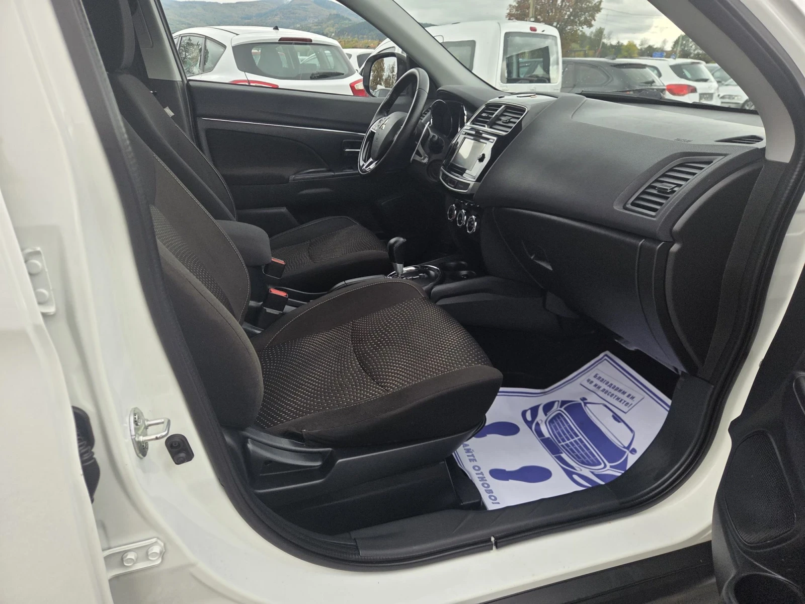 Mitsubishi ASX 2.2 di-d  4x4  automatik, снимка 8 - Автомобили и джипове - 56733550