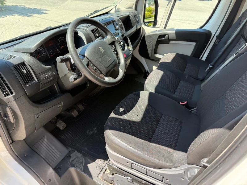 Peugeot Boxer 2.2HDI L2H2 Клима Euro 5 , снимка 12 - Бусове и автобуси - 50972651