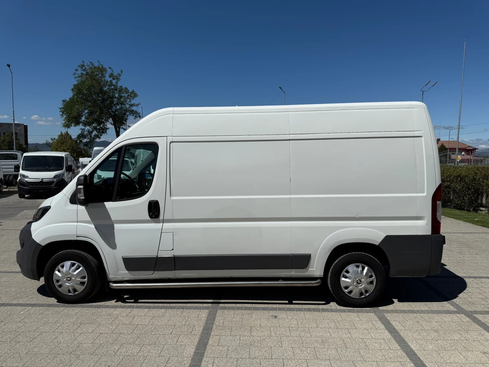 Peugeot Boxer 2.2HDI L2H2 Клима Euro 5  - изображение 5
