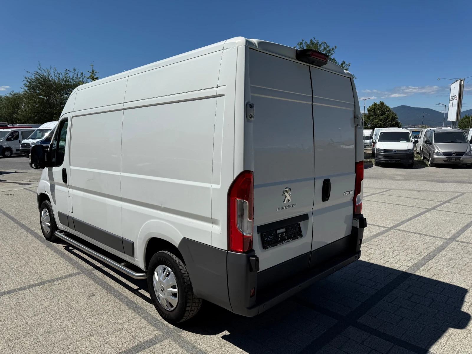 Peugeot Boxer 2.2HDI L2H2 Клима Euro 5  - изображение 6