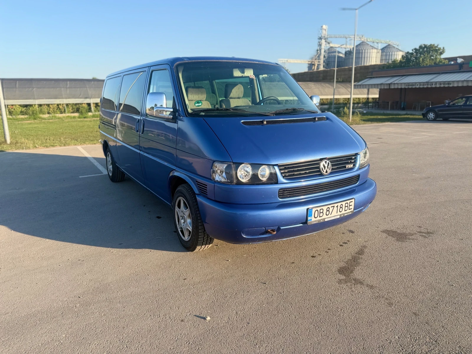 VW Caravelle 2, 5 TDI / 8+ 1 / ТОП, снимка 3 - Бусове и автобуси - 55636866