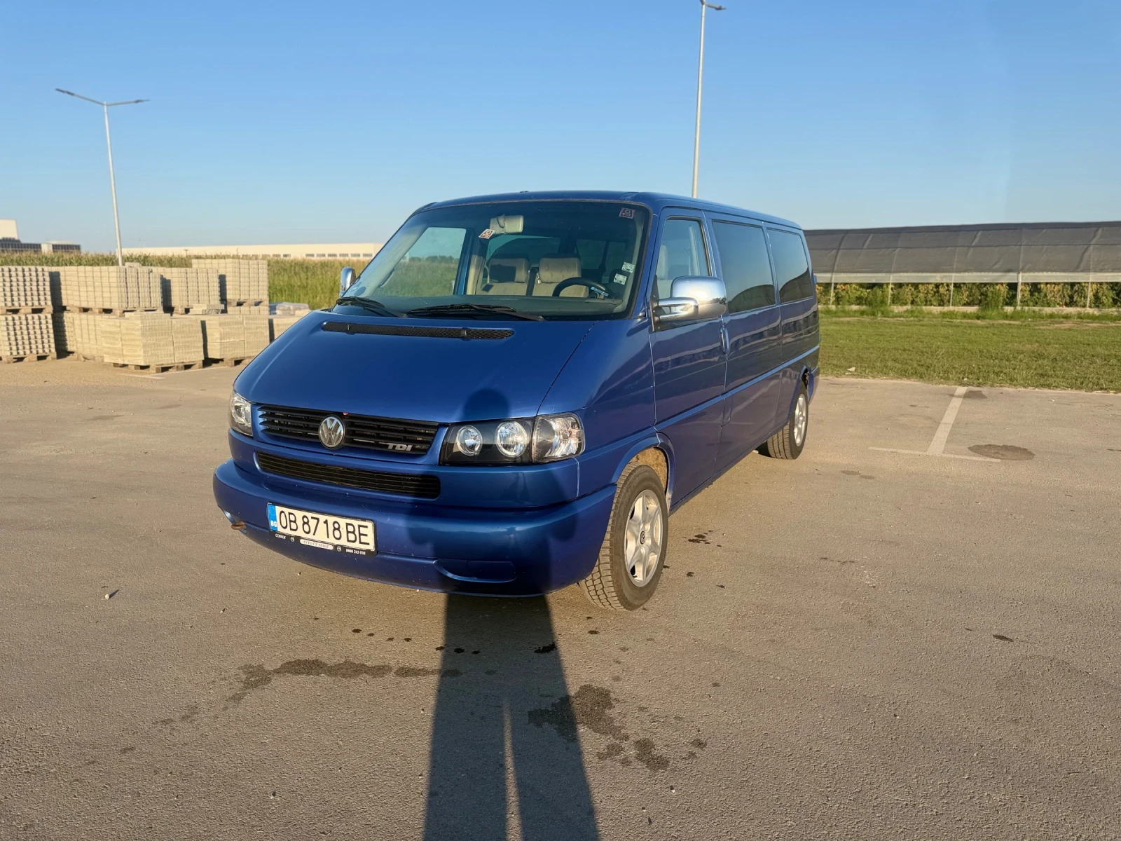 VW Caravelle 2, 5 TDI / 8+ 1 / ТОП, снимка 2 - Бусове и автобуси - 55636866