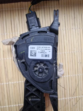 EV61-9F836-AA педал газ FORD FOCUS EV619F836AA(6PV01036880), снимка 2 - Части - 48638518