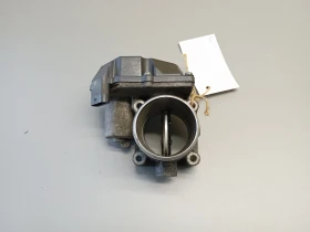 Дросел Хюндай и40 1.7црди