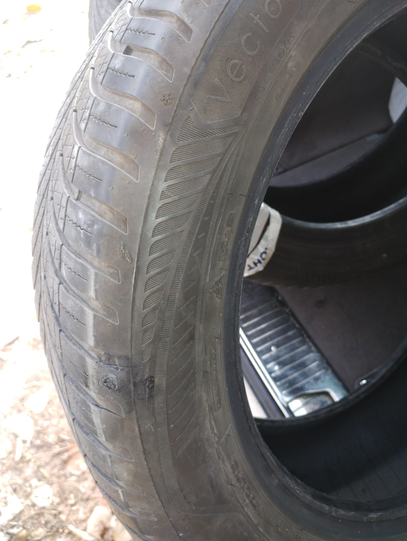  215/55R17 | Mobile.bg   8