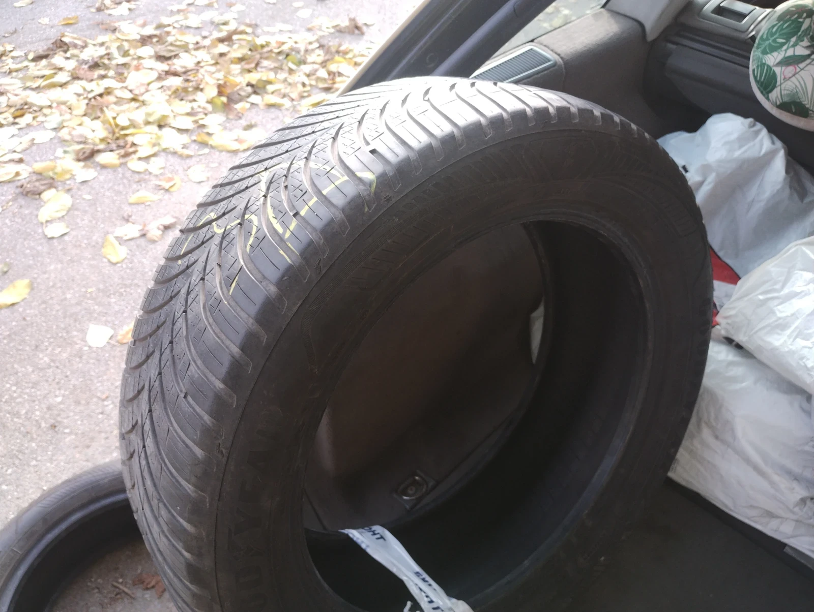 215/55R17 | Mobile.bg   5