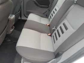 Ford Focus 1.6i БЕНЗИН/ГАЗ 115 PS, снимка 10