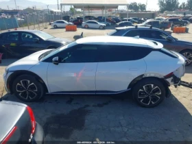 Kia EV6 * WIND* LONG RANGE* КОЖА* ПОДГРЕВ* , снимка 12