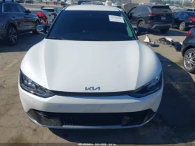 Kia EV6 * WIND* LONG RANGE* КОЖА* ПОДГРЕВ* , снимка 10