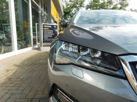 Skoda Superb Combi 2.0 TDI Navi, снимка 3