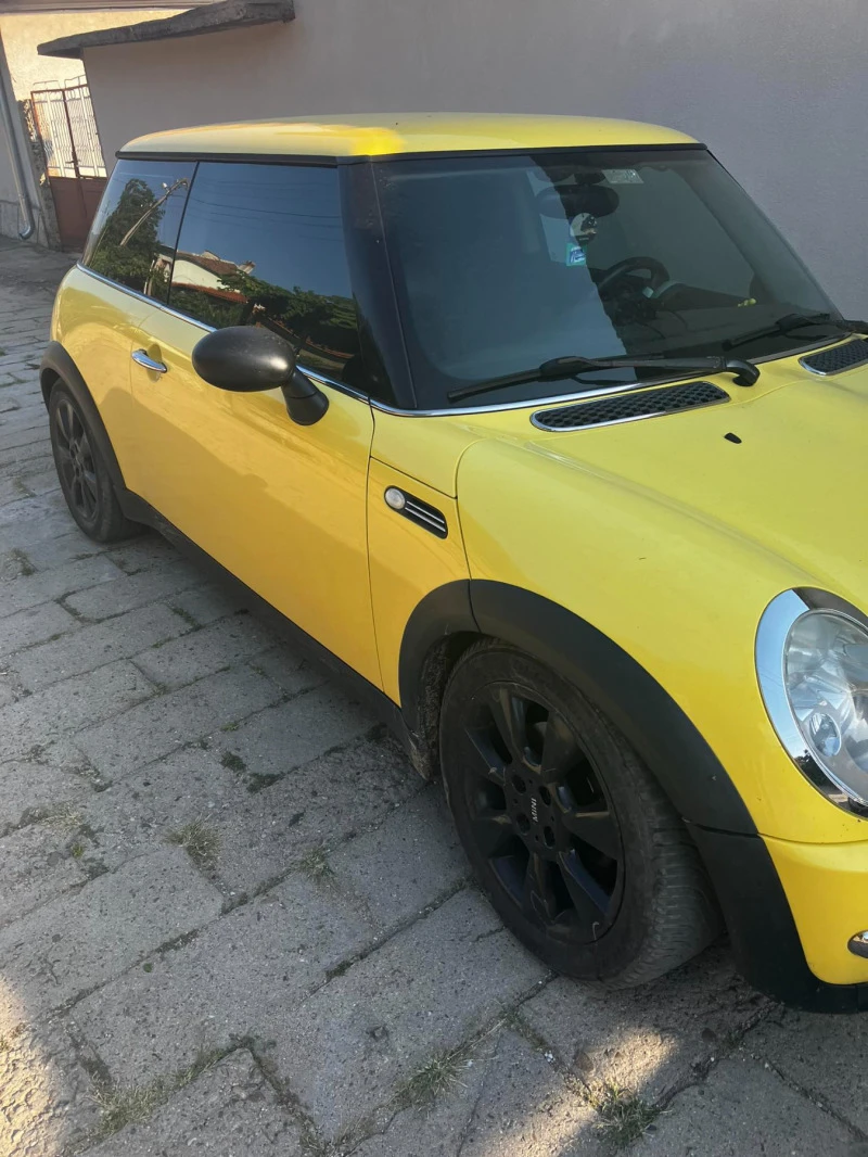 Mini One, снимка 14 - Автомобили и джипове - 46936033