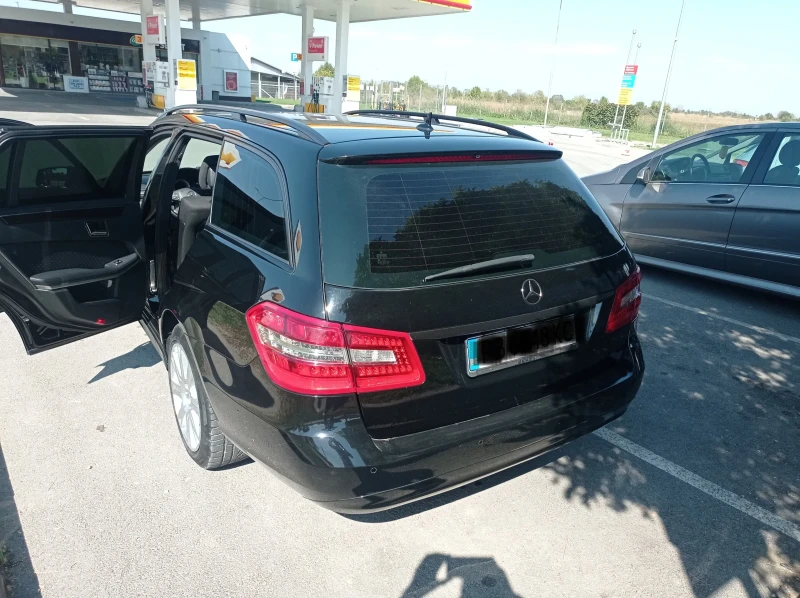 Mercedes-Benz E 220 2.2cdi , снимка 5 - Автомобили и джипове - 48039121