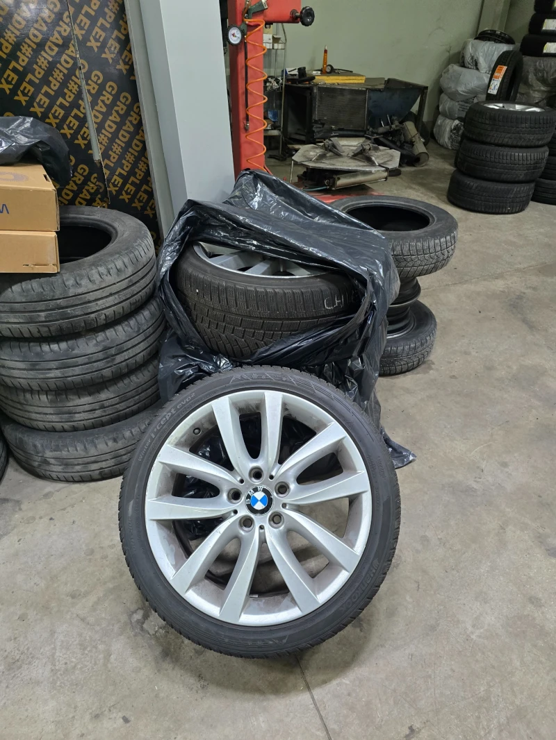 BMW 530 F10 X drive, снимка 15 - Автомобили и джипове - 48272644