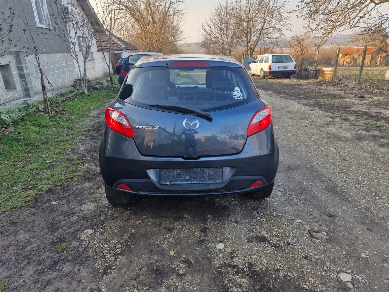 Mazda 2, снимка 6 - Автомобили и джипове - 48509862