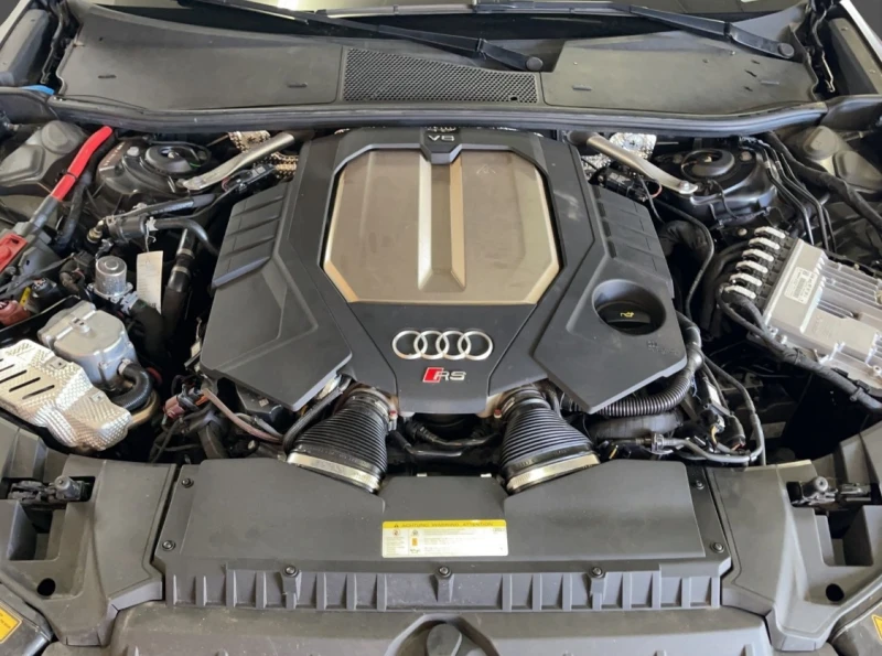 Audi Rs6 Matrix/22/B&O/Ceramic, снимка 10 - Автомобили и джипове - 49032813