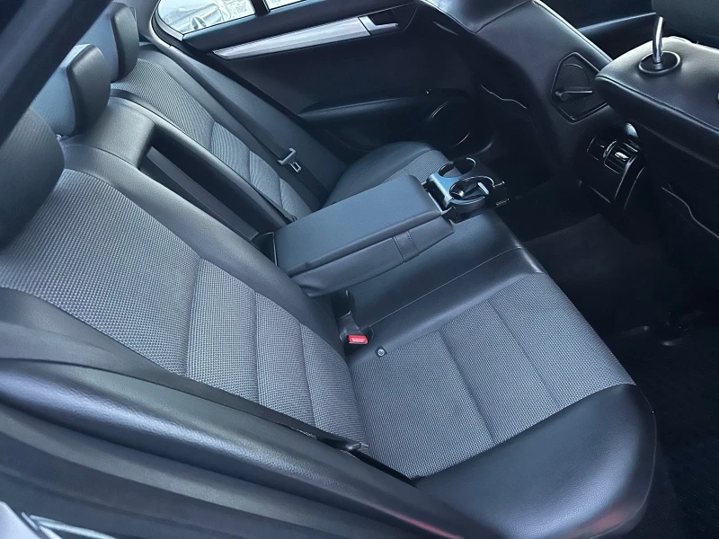 Mercedes-Benz C 200 CDI, AVANTGARDE, ФЕЙС, ГЕРМАНИЯ, ТОП!!!, снимка 13 - Автомобили и джипове - 52632255