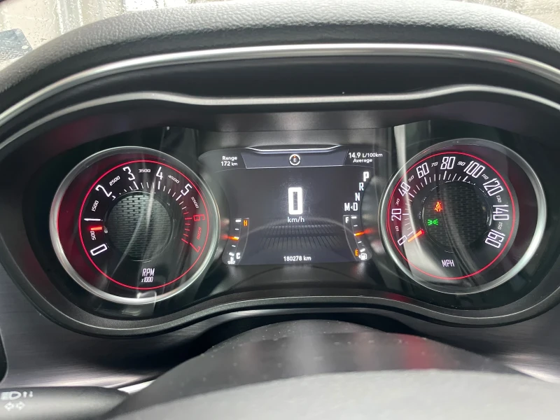 Dodge Challenger 5.7 V8 Топ цена, снимка 13 - Автомобили и джипове - 52709079