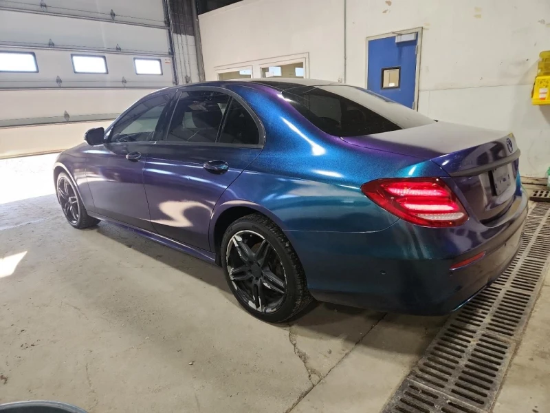 Mercedes-Benz E 300, снимка 2 - Автомобили и джипове - 52805654