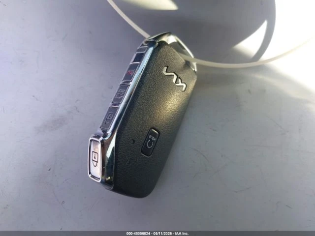 Kia EV6 * WIND* LONG RANGE* КОЖА* ПОДГРЕВ* , снимка 8 - Автомобили и джипове - 55219510