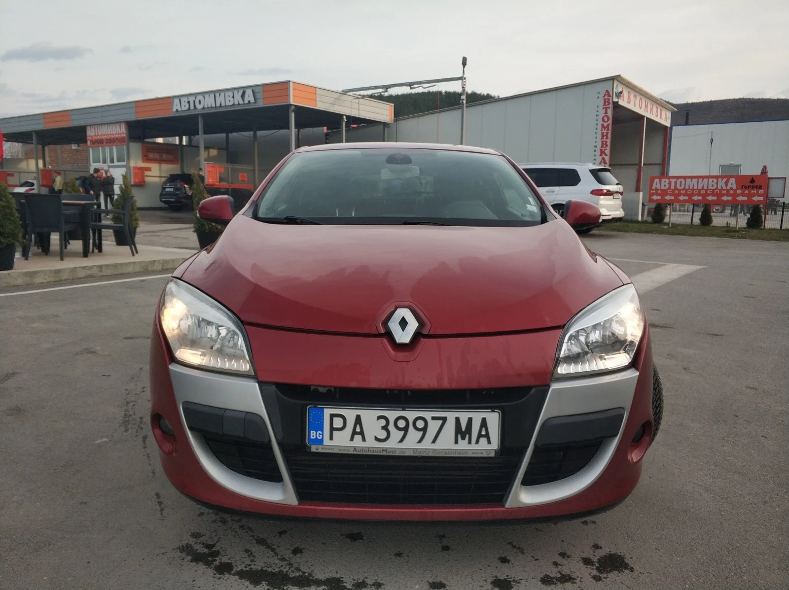 Renault Megane 2.0T 180к.с. - изображение 2