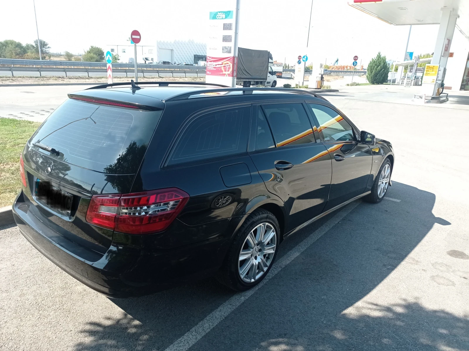 Mercedes-Benz E 220 2.2cdi - изображение 4