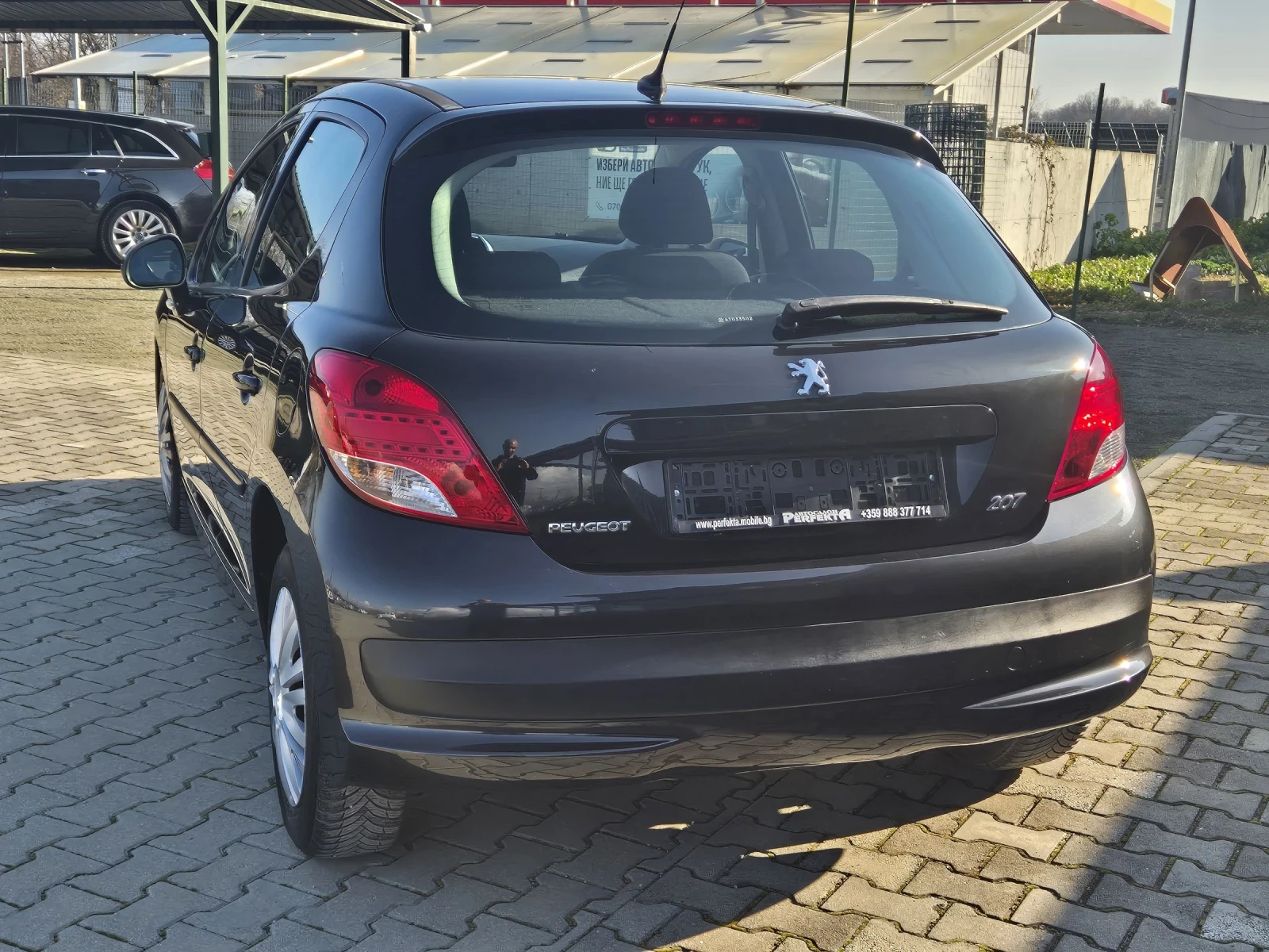 Peugeot 207 1.4 газ/бензин 75к.с. - изображение 9