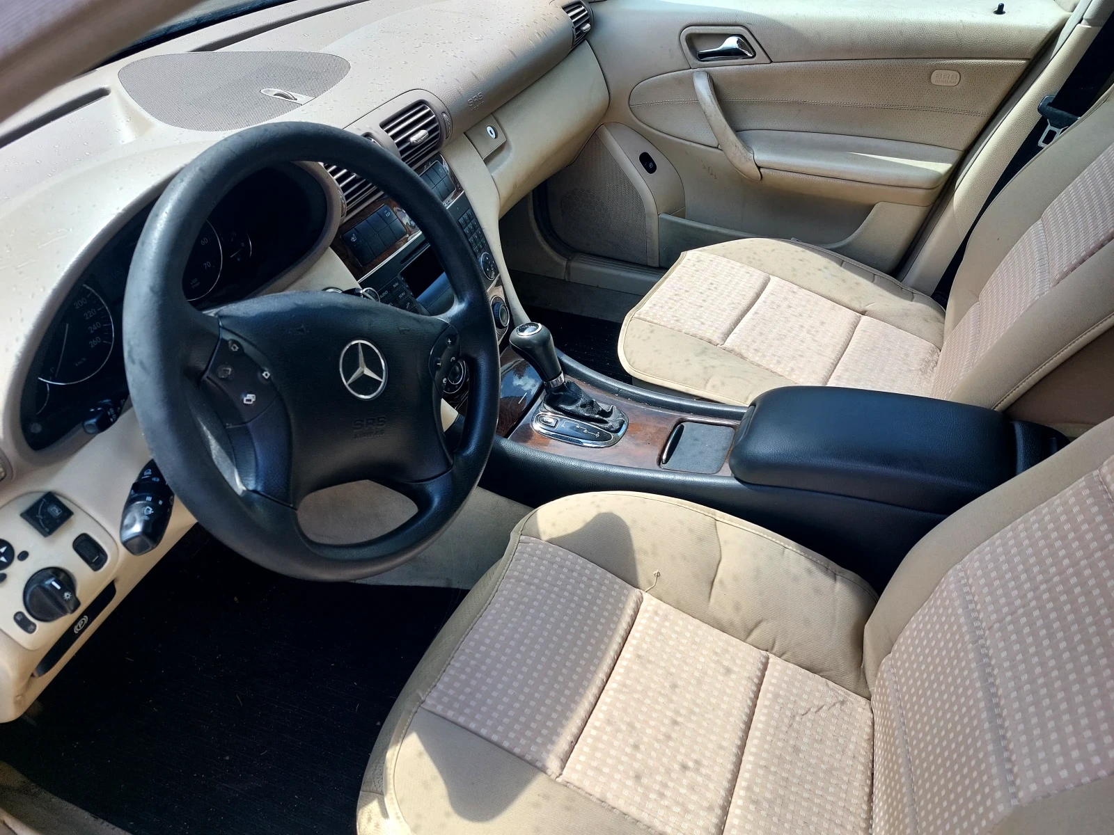 Mercedes-Benz C 180  - изображение 3