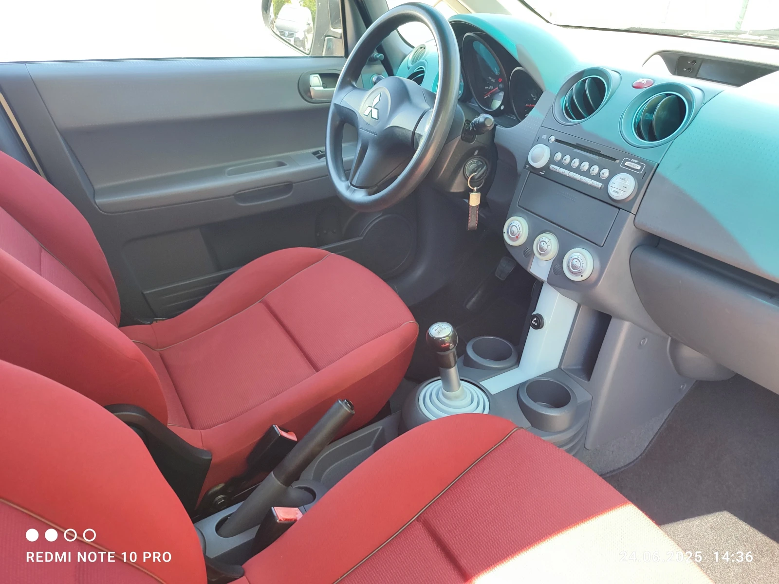 Mitsubishi Colt 1.3-16  95к.с - изображение 8