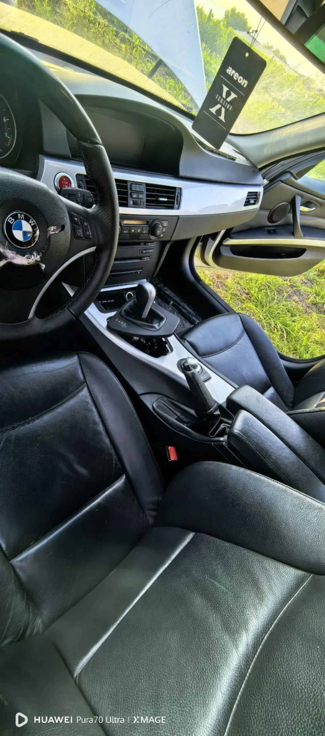 BMW 325 E91 325i 218к.с. - изображение 9
