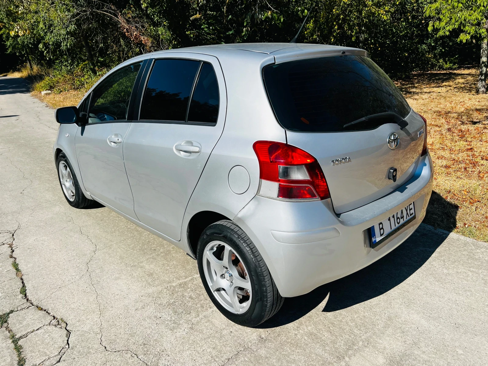 Toyota Yaris 1.4 D4D Фейслифт - изображение 3