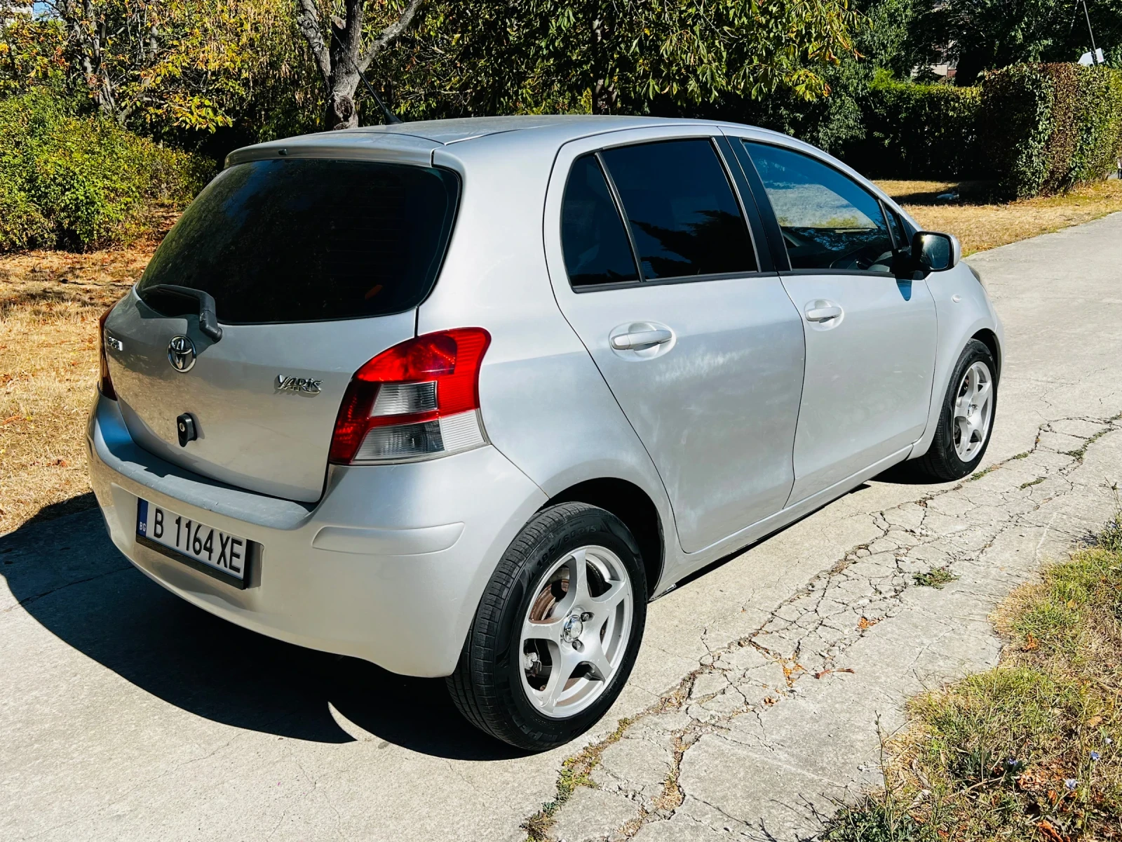 Toyota Yaris 1.4 D4D Фейслифт - изображение 4