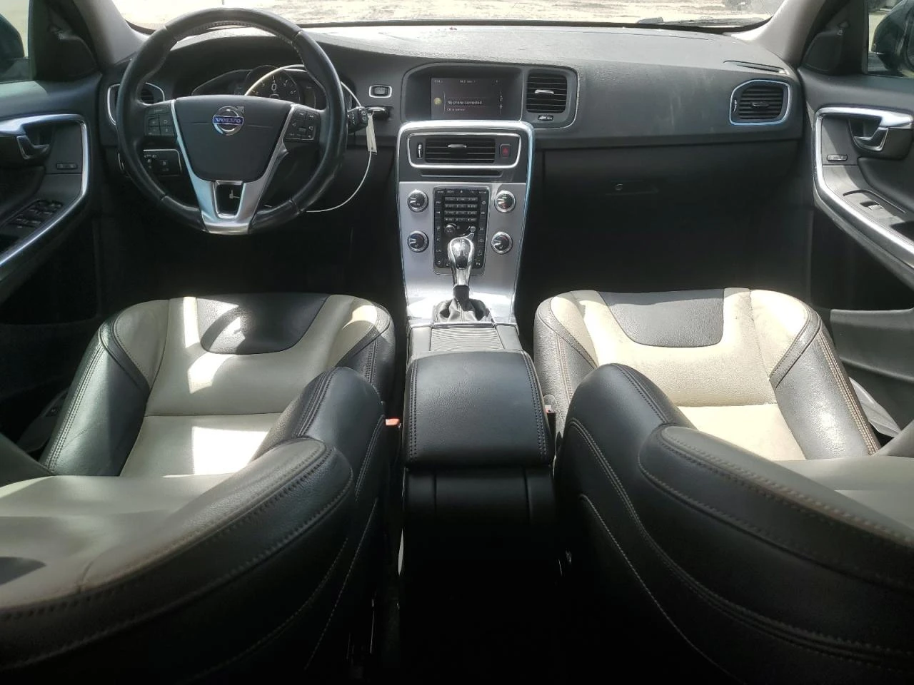 Volvo V60 Cross Country  - изображение 9