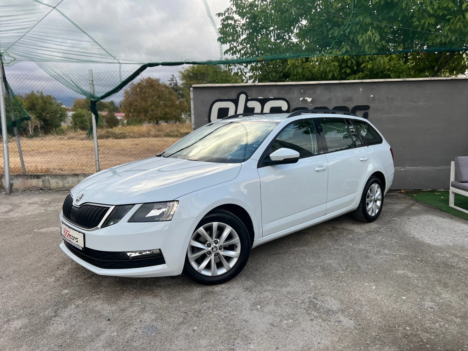 Skoda Octavia 1.6TDI DSG Led Facelift | Mobile.bg   1
