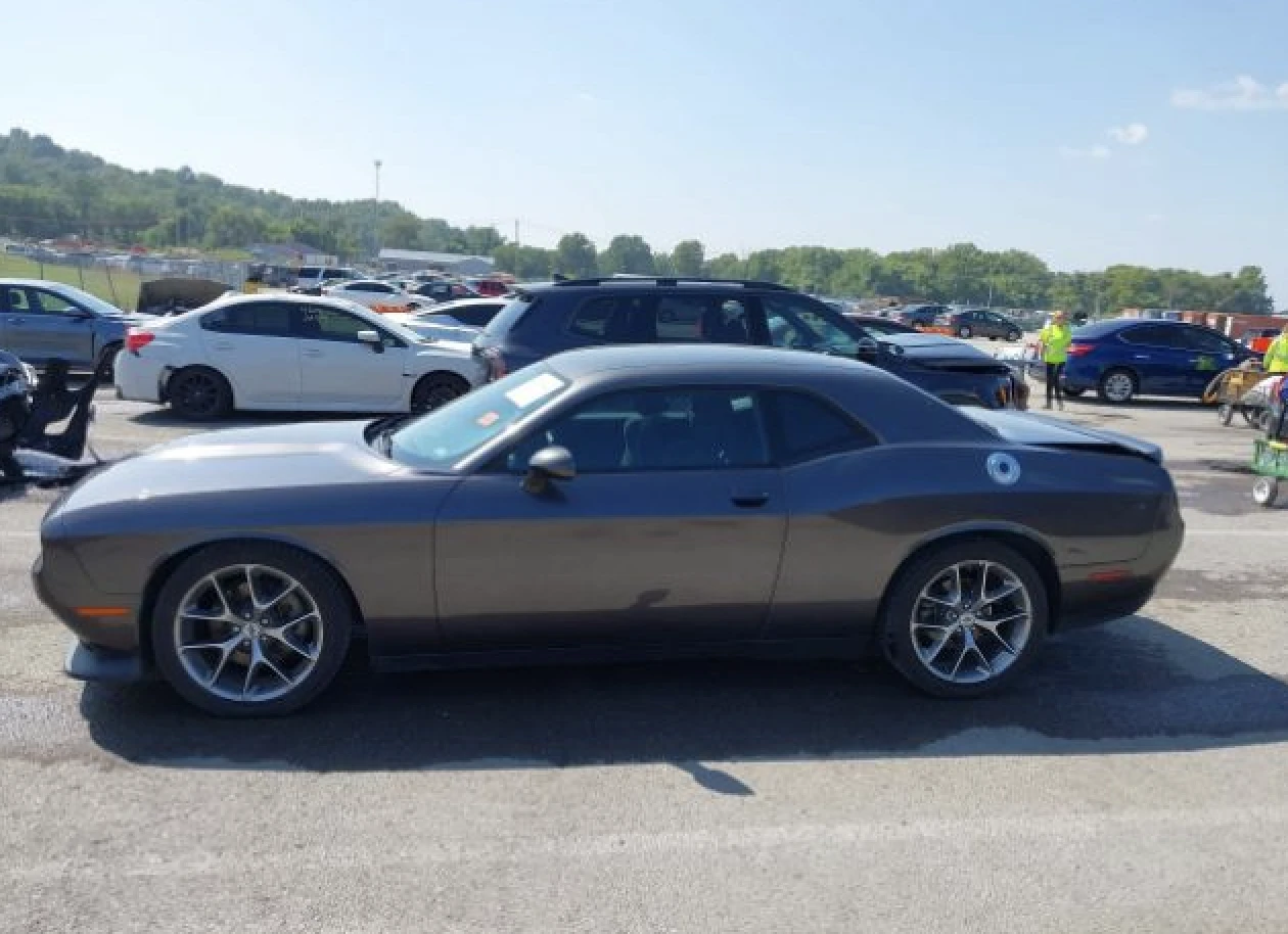 Dodge Challenger  - изображение 5