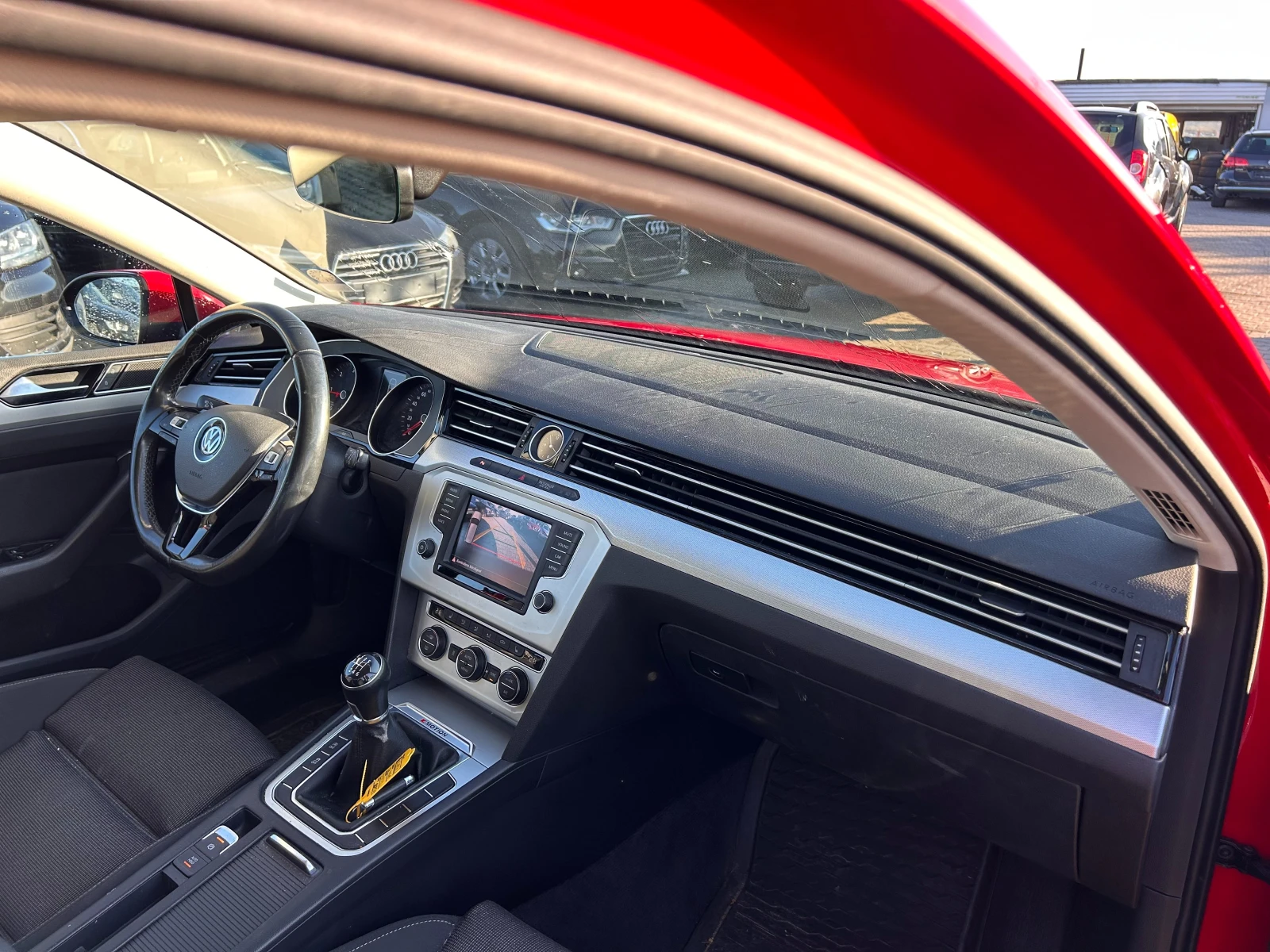 VW Passat 2.0TDI 4MOTION NAVI/KAMERA EURO 6 - изображение 10