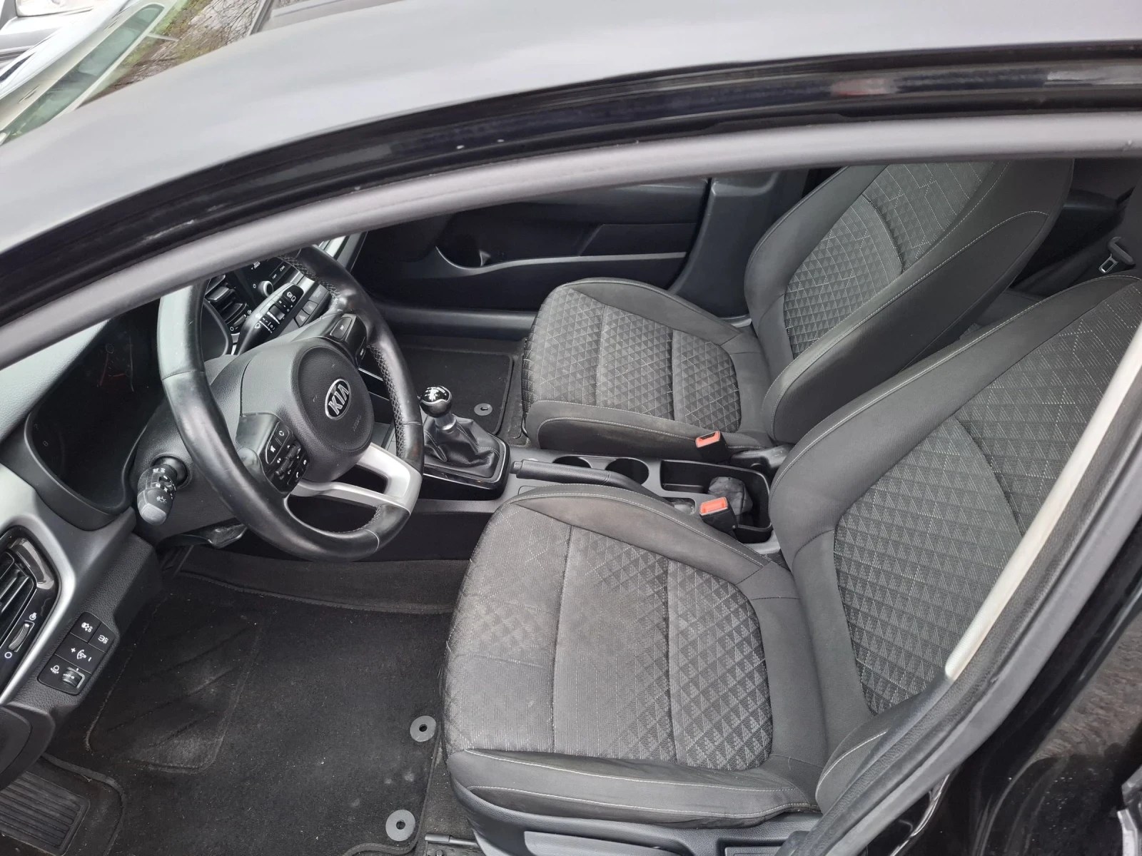 Kia Rio 1.25 -  86кс.ФАБ. ГАЗ - изображение 7