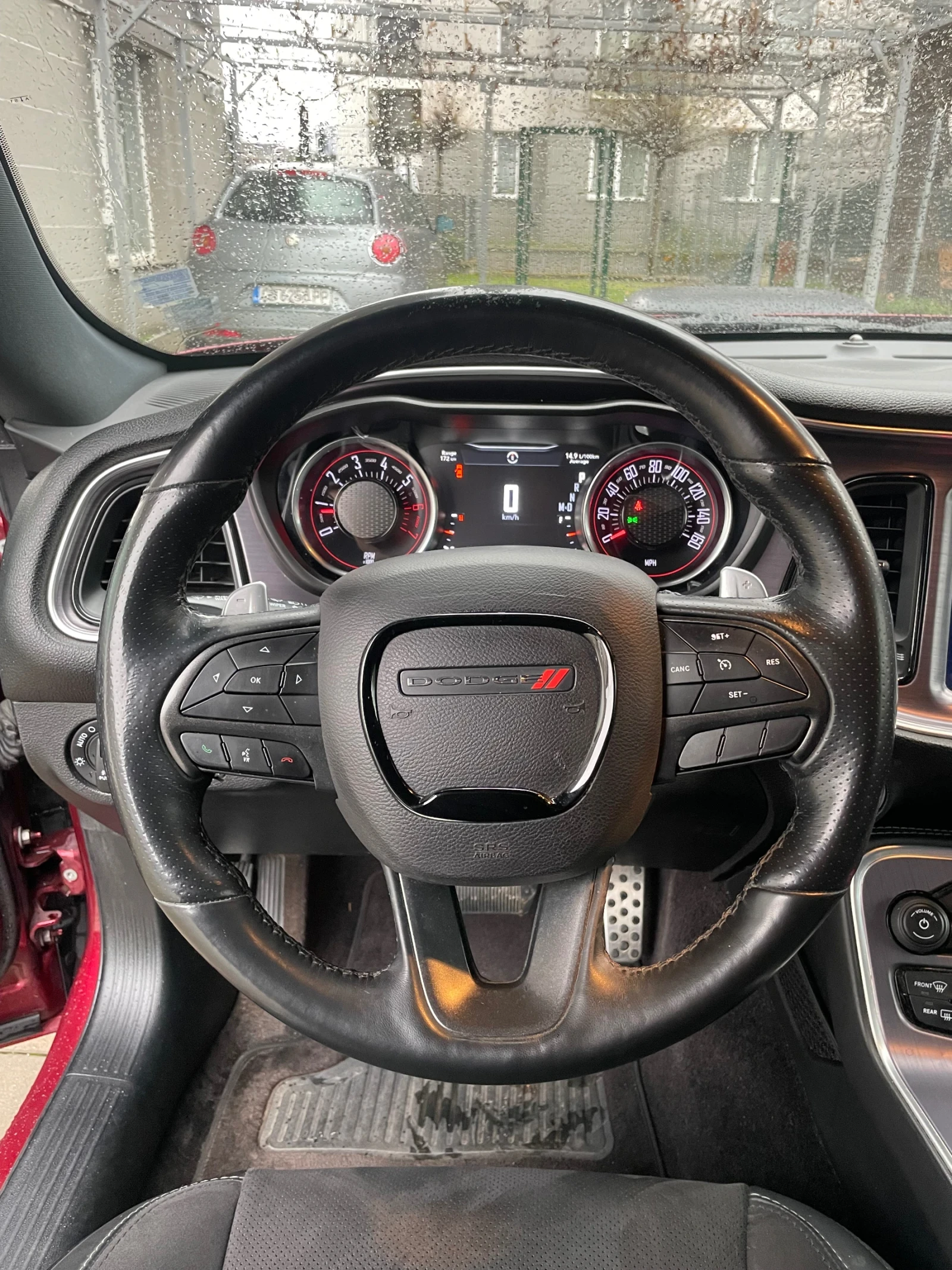 Dodge Challenger 5.7 V8   | Mobile.bg   11