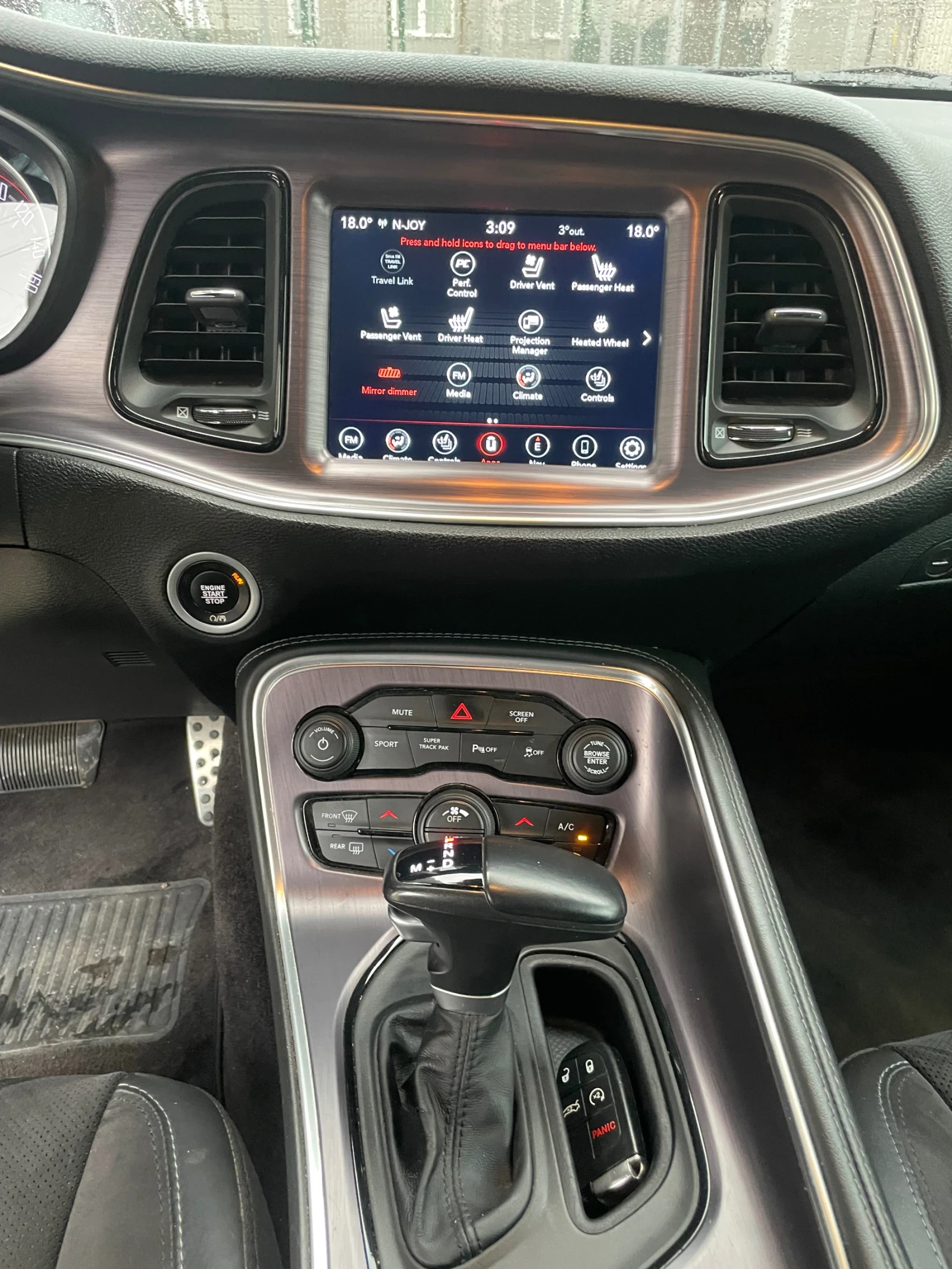 Dodge Challenger 5.7 V8   | Mobile.bg   10