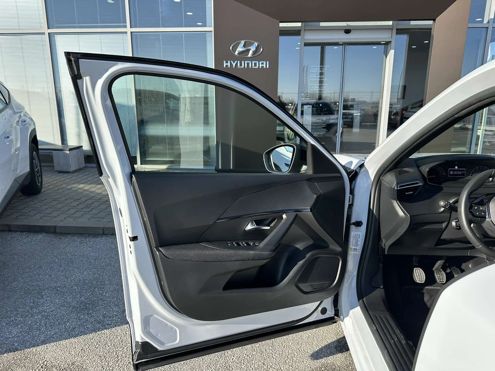 Peugeot 2008 STYLE - изображение 8